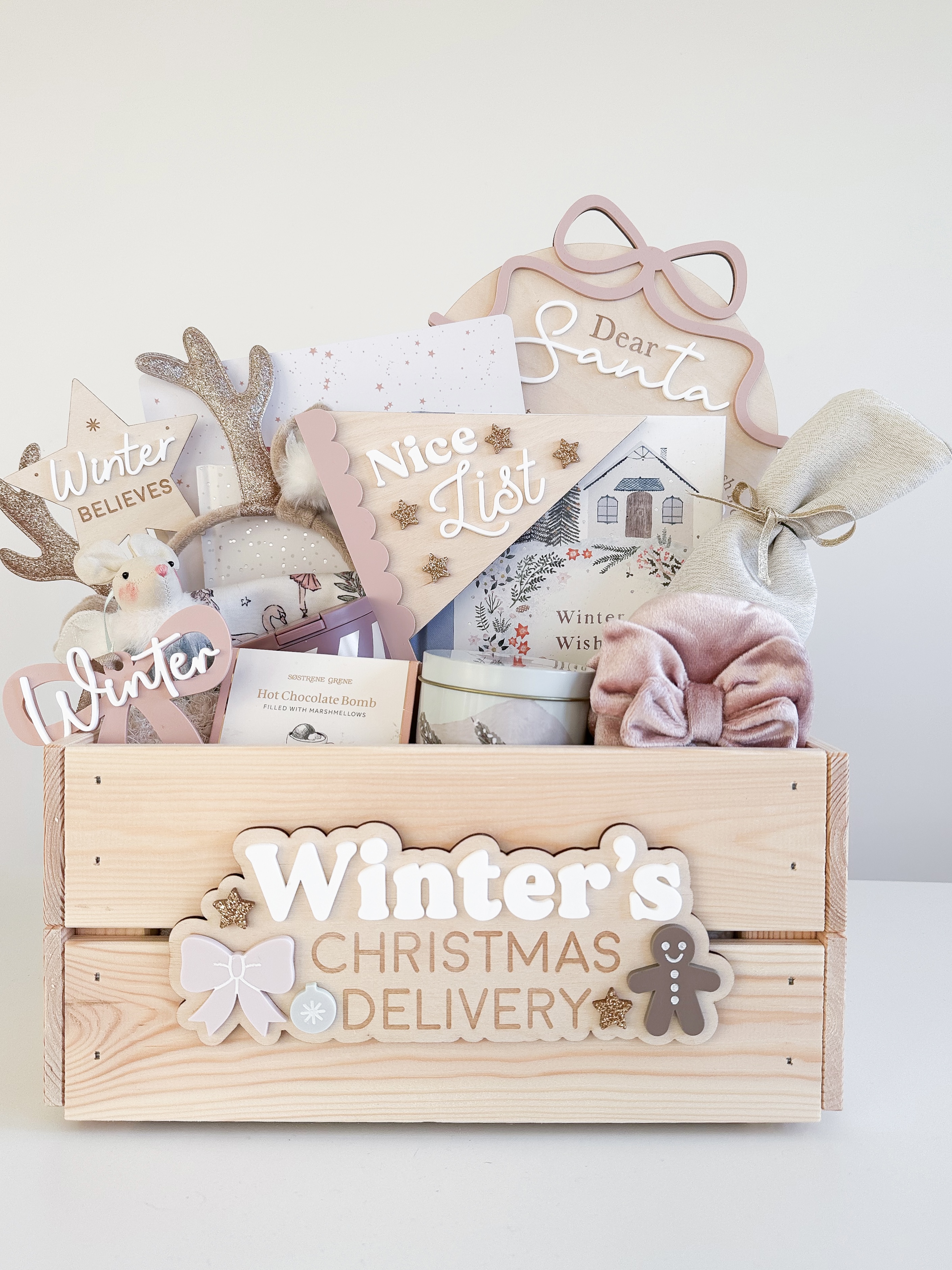Interchangeable Personalised Christmas Crate (Bow & Gingerbread Man)