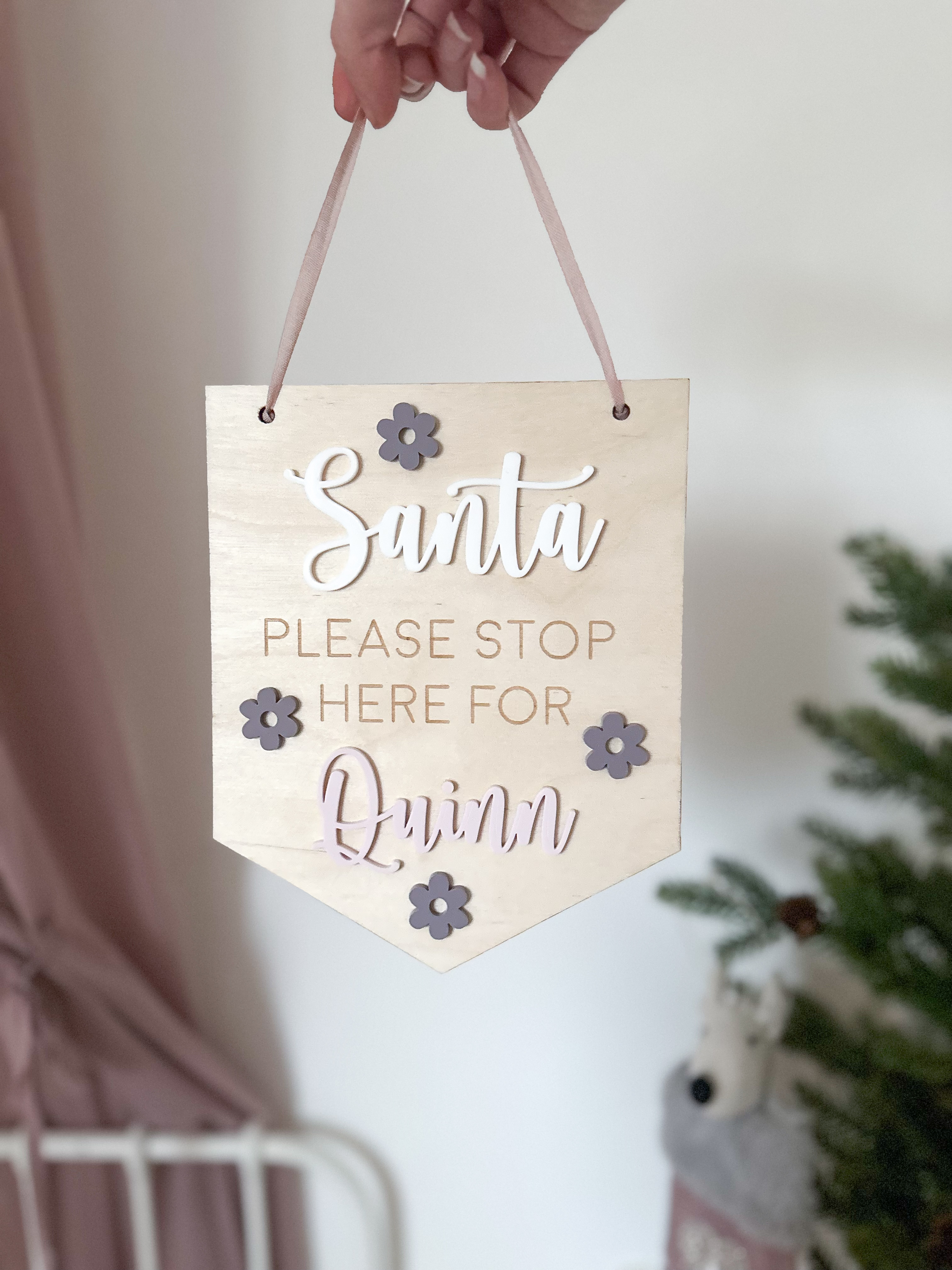 Personalised Santa Please Stop Here Daisy Hanging Banner image 3