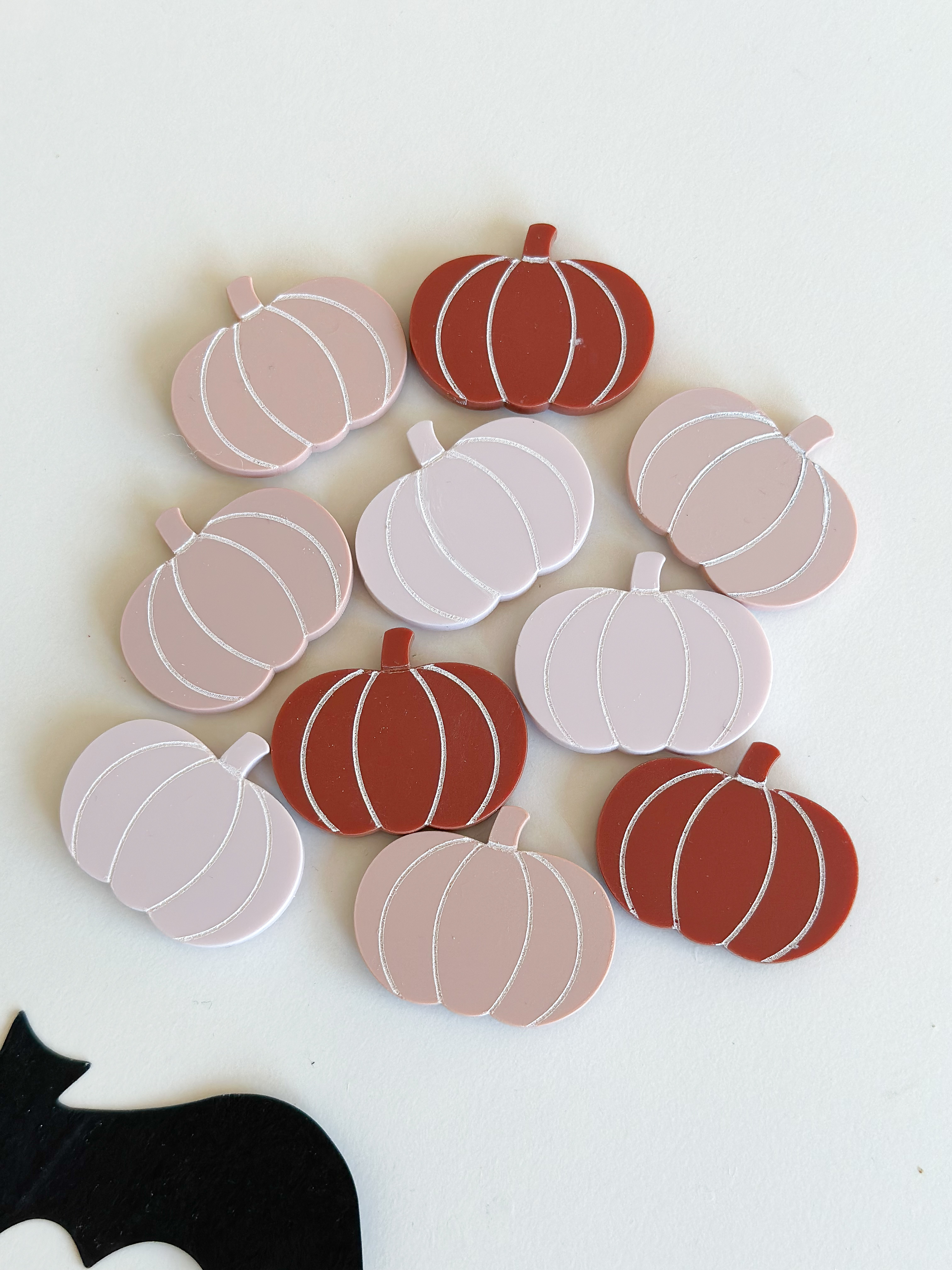 Personalised Halloween Interchangeable Tik Tak Toe/ Knots & Crosses game image 10